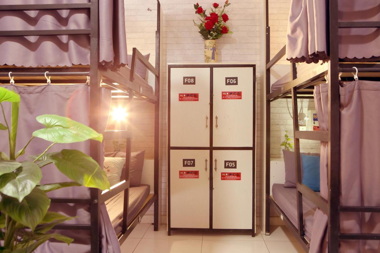 S Phuot Airport Hostel Ho Chi Minh City Bagian luar foto