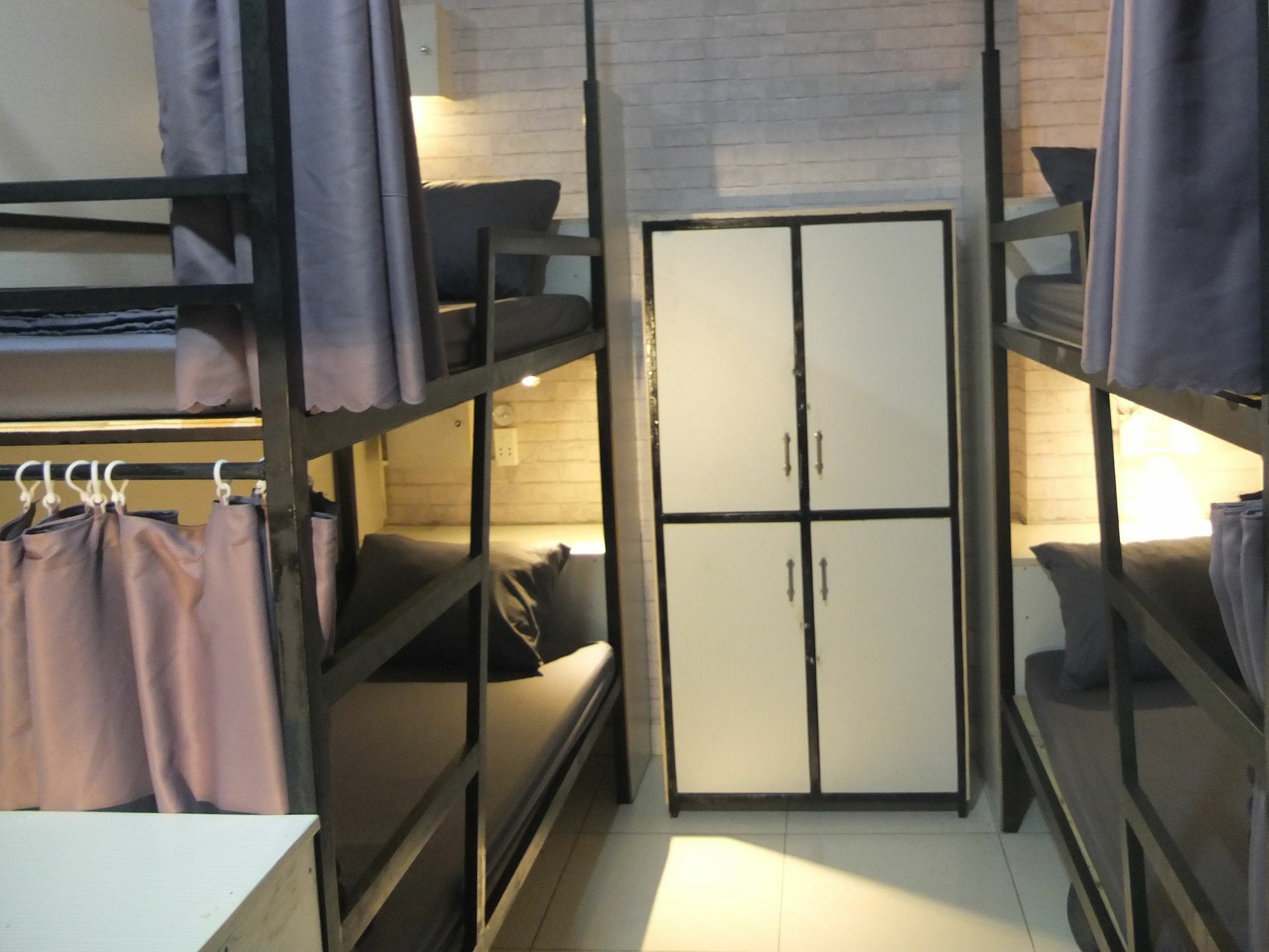 S Phuot Airport Hostel Ho Chi Minh City Bagian luar foto